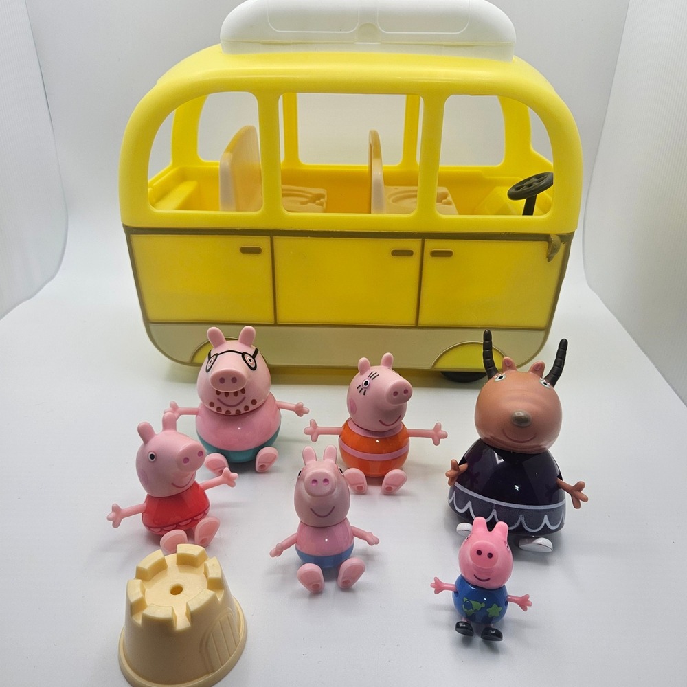 Peppa Pig Campervan Transforming Yellow Van RV Playset with Figures Accessories